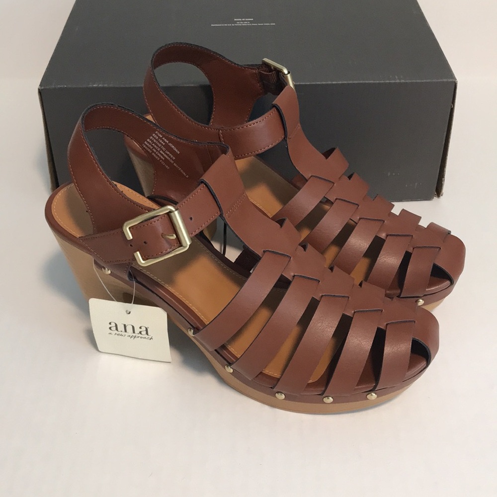 a.n.a Woman's 9.5 Jordan Fisherman Sandals Cognac Brown Studded Block Heel NEW - Picture 2 of 7